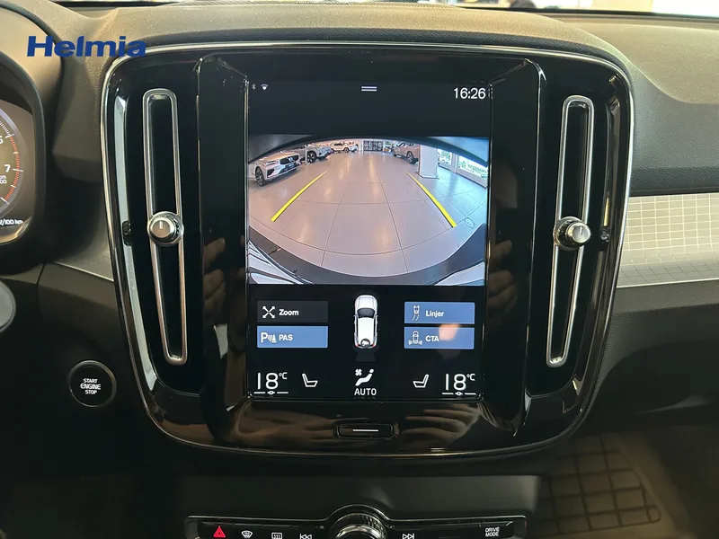 Bild 12 av 16 – Volvo XC40 T2 FWD Momentum Advanced