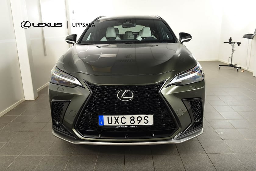 Bild 5 av Lexus NX 450h+ F Sport Drag 360-kamera Head-Up Taklucka