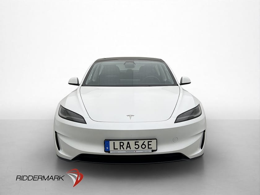 Bild 2 av Tesla Model 3 Performance
