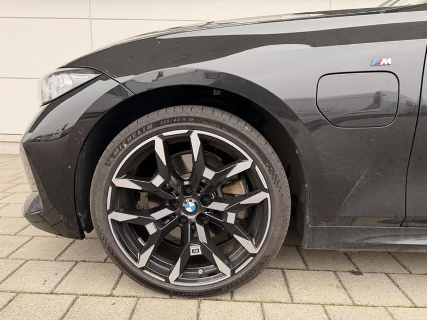 Bild 5 av BMW 330e xDrive Touring