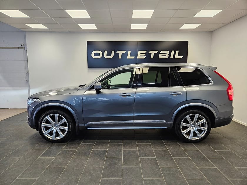 Bild 2 av Volvo XC90 7-seater 7 sits T6 320hk AWD Inscription Läder Navi Drag MOMS