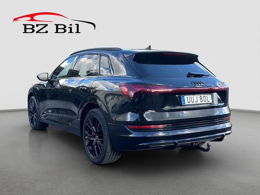 Bild 4 av Audi e-tron 55 quattro Q S line Black B&O Pano Moms 360°