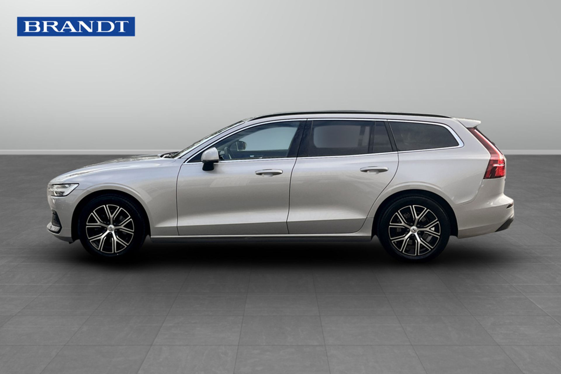 Volvo V60 B4 2024, kuva 3/9
