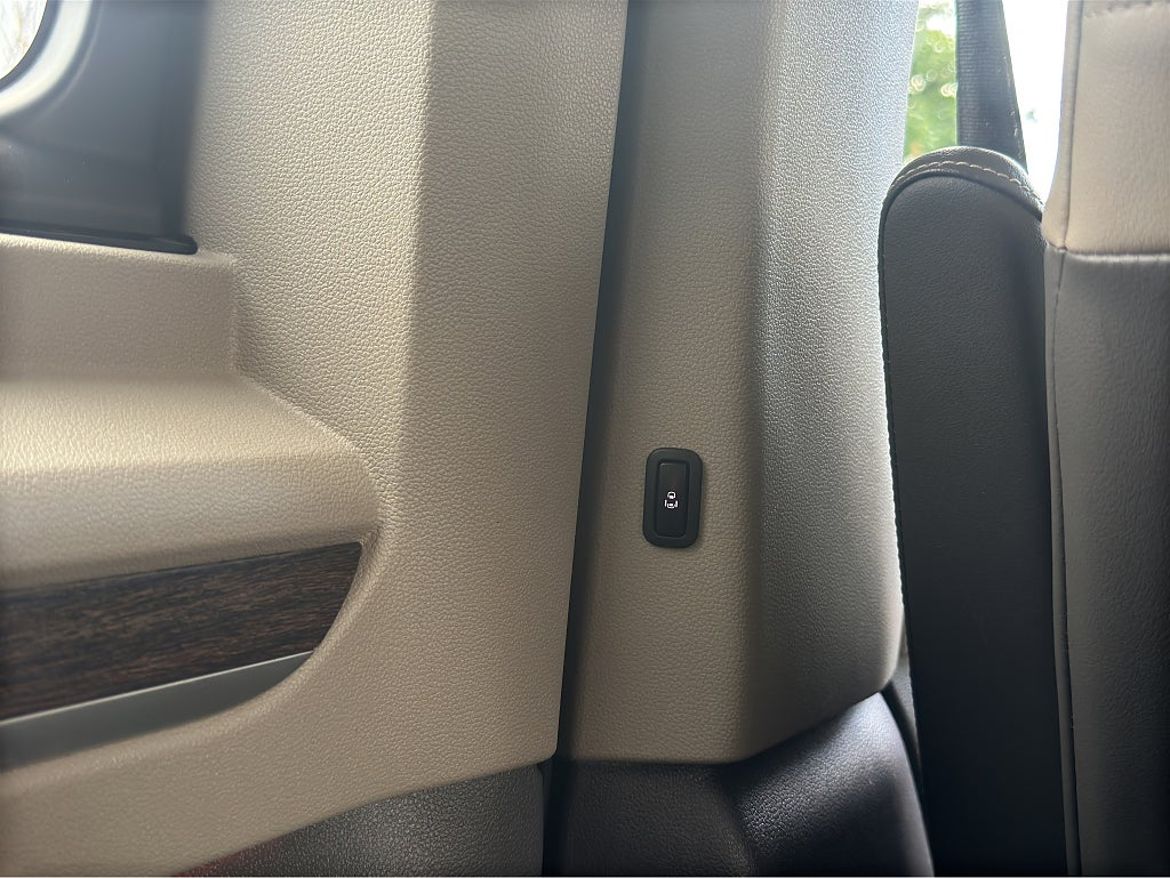 Volkswagen Multivan eHybrid, bild 17 av 19