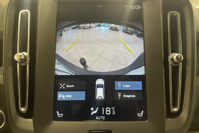 Bild 5 av Volvo XC40 T2 FWD Momentum Core