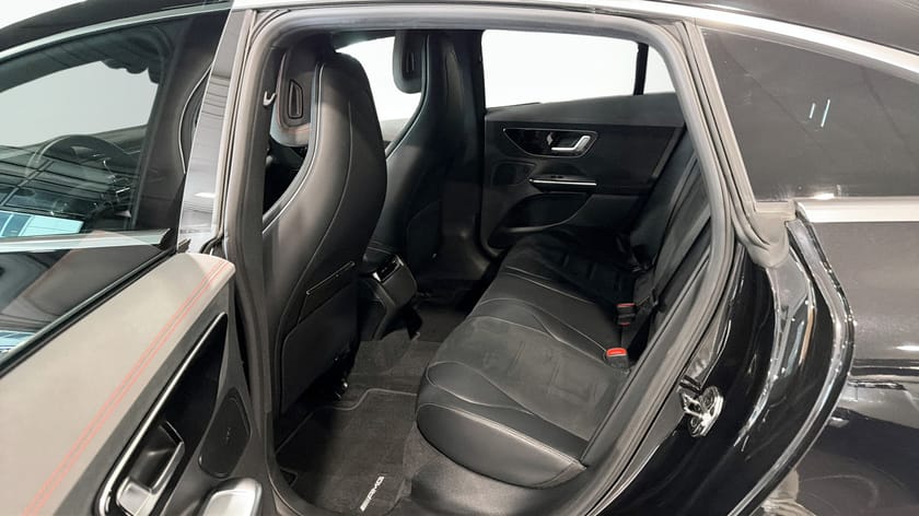 Bild 5 av Mercedes-Benz EQE 350 89 kWh AMG Line