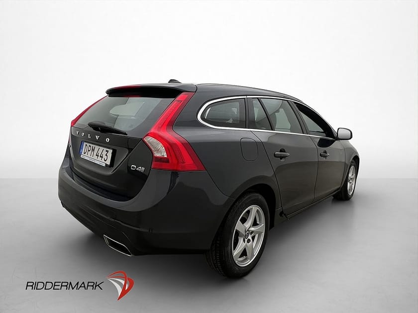Bild 4 av Volvo V60 D4 190hk Classic Summum D-Värmare Skinn Navi