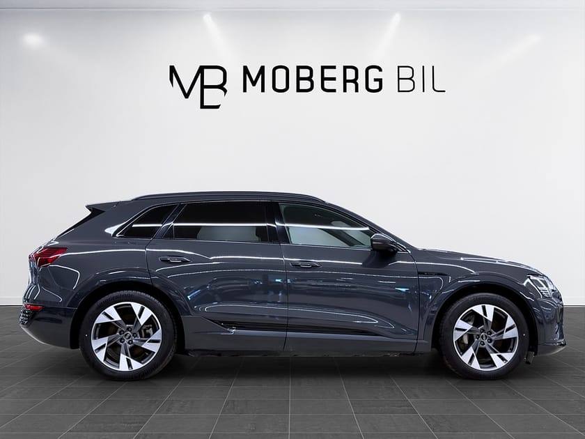 Bild 3 av Audi Q8 50 e-tron quattro 340hk B&O Läder Navi Drag B-Kamera