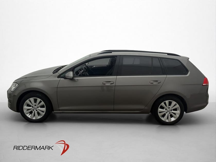 Bild 4 av Volkswagen Golf Sportscombi 1.2 TSI Drag Kamera Carplay