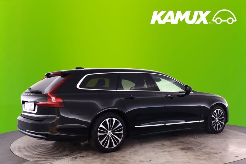 Bild 2 av Volvo V90 Recharge T6 AWD Core 360 Skinn Drag Elstol Navi CarPlay En ägare! Moms