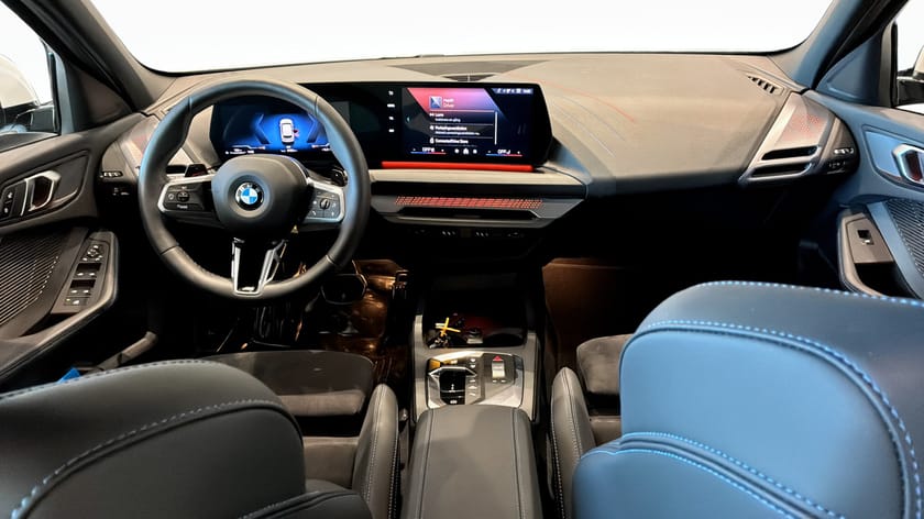 Bild 4 av BMW 120 M Sport Farthållare,Rattvärme,Sätesvärme fram