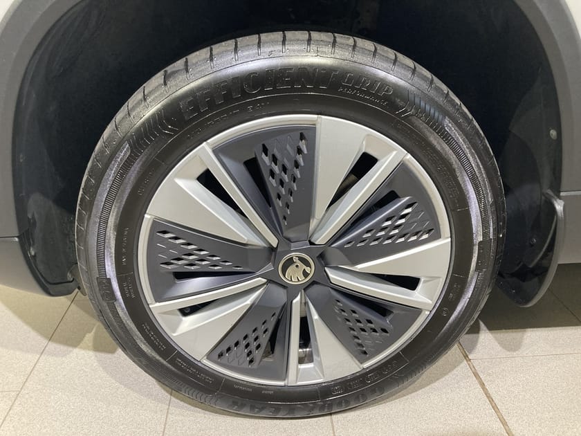 Bild 4 av Škoda Karoq STYLE 1,5 TSI 150 HK 7 VXL