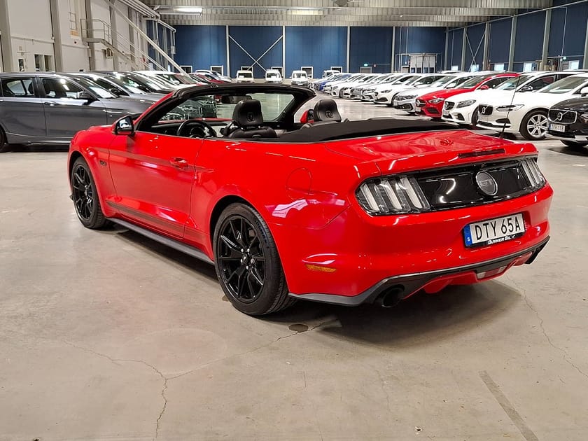 Bild 5 av Ford Mustang GT Cabriolet 5.0L V8  421Hk Convertible Aut Black Shadow
