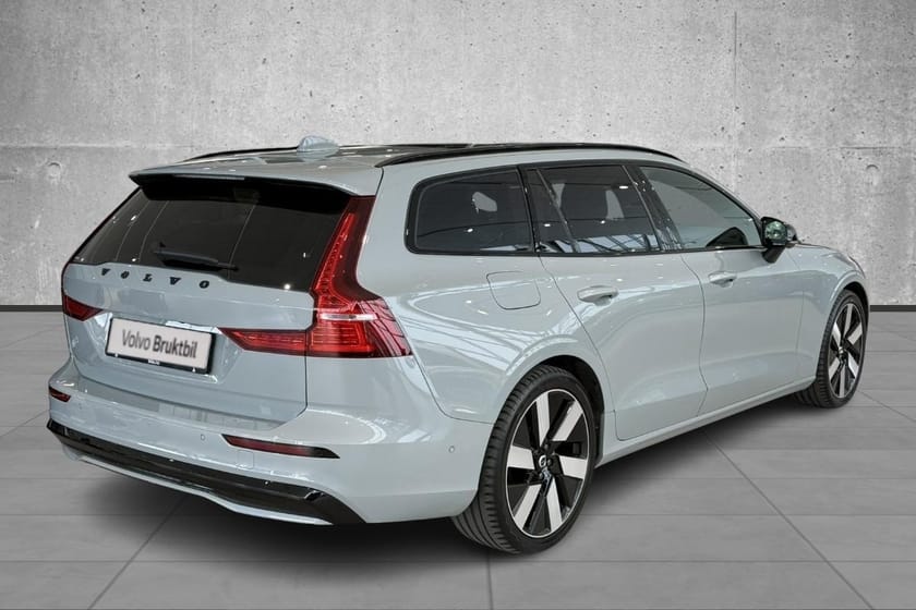 Bilde 5 av Volvo V60 T6 AWD Ultimate Dark, H.Feste, Bowers&Wilkins, HUD,360