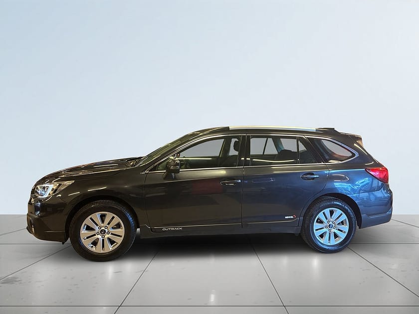 Bild 4 av Subaru Outback 2.5 4WD Euro 6 Drag/Värmare/Kamera/Sov-däck/Kamkedja