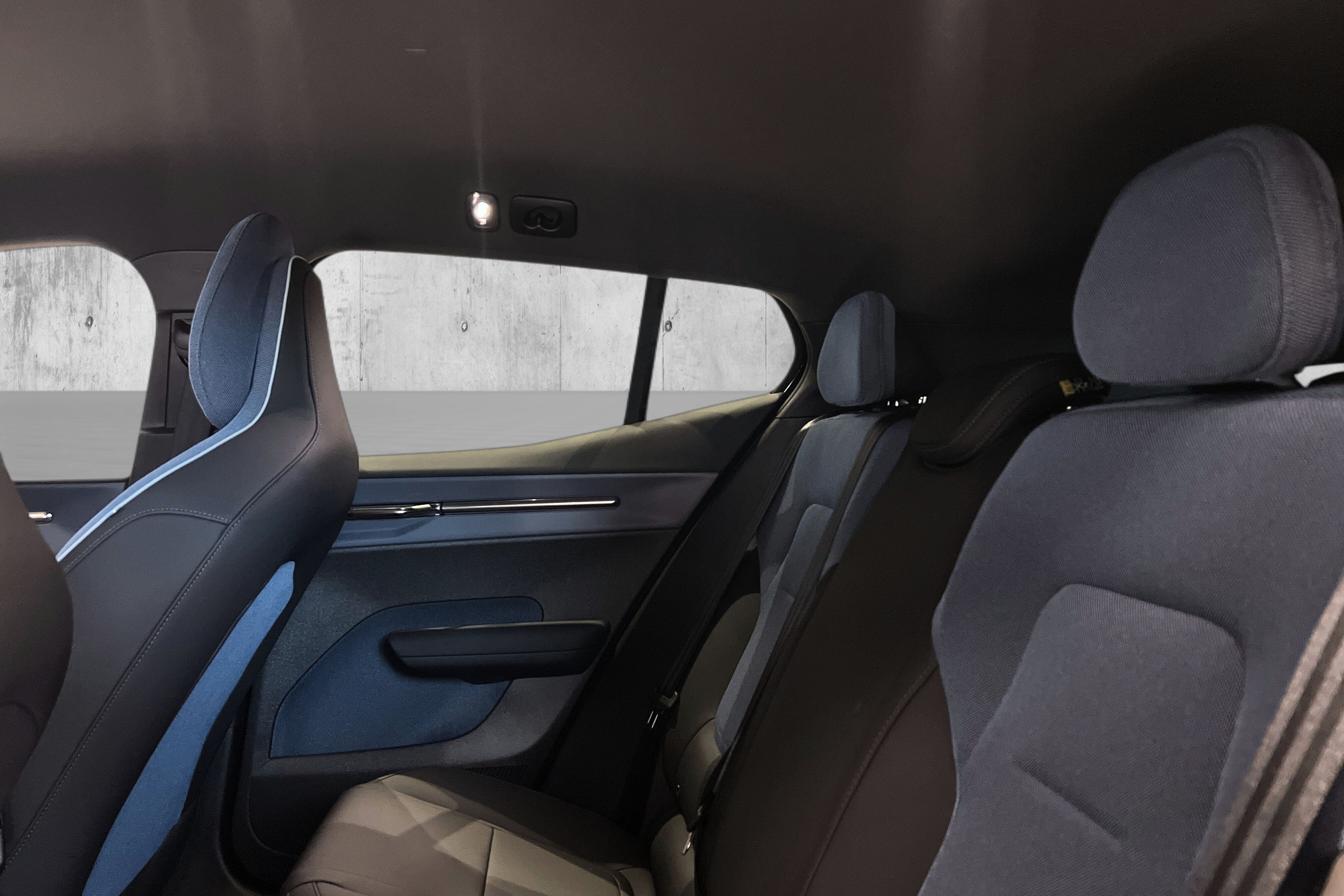 Volvo EX30 Twin Motor Performance bilde 24