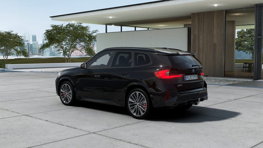 Bild 2 av BMW iX1 xDrive30 M Sport Pro Fully Charged Drag H K DA
