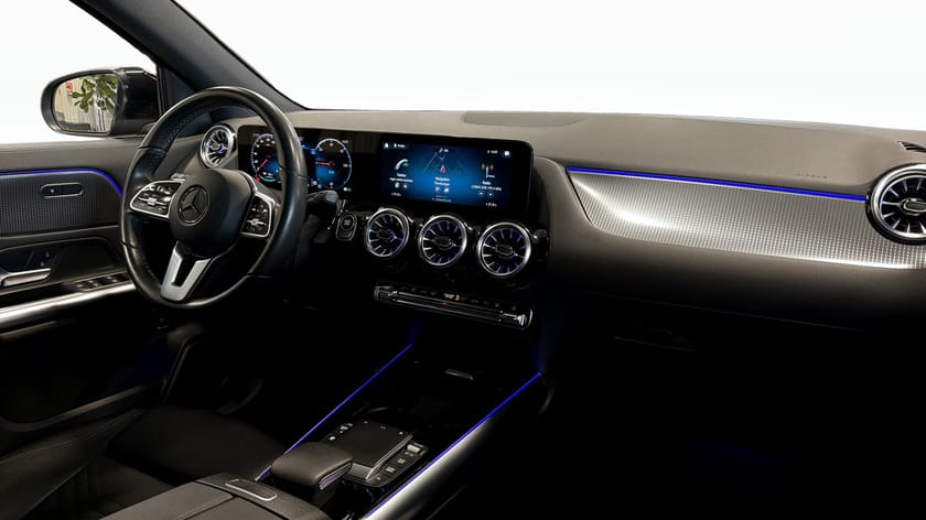 Bild 3 av Mercedes-Benz EQA 250 SE Edition Advanced Drag Värmare Adaptiv