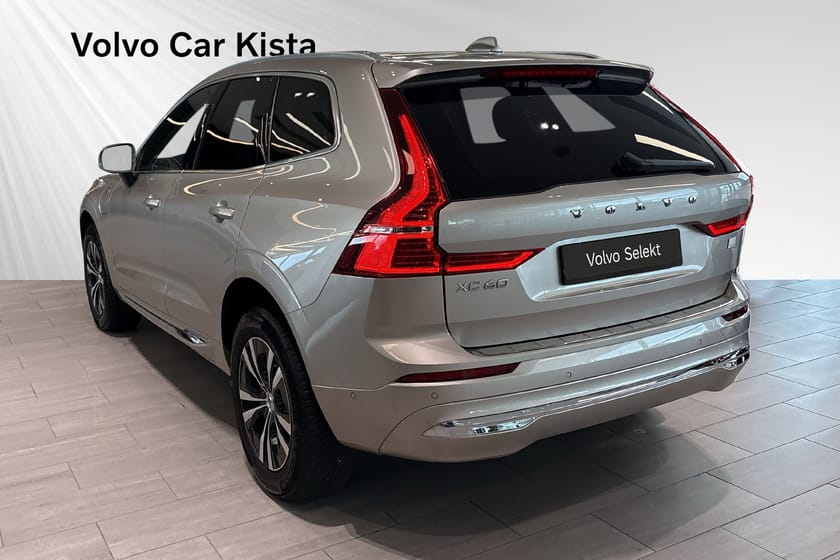 Bild 4 av Volvo XC60 Recharge T6 II Core Edition Pano Läder 360Kamera