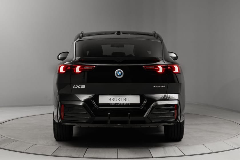 Bilde 3 av BMW iX2 xDrive30 