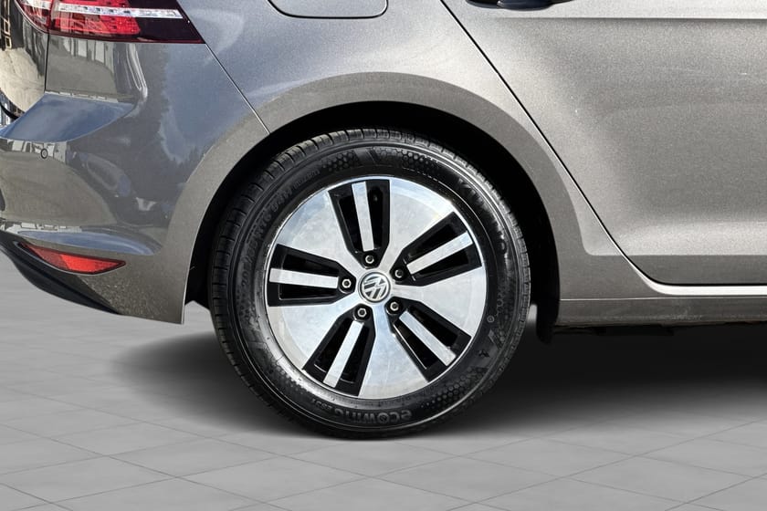 Bilde 4 av Volkswagen e-Golf Ryggekamera/LEDLys+++