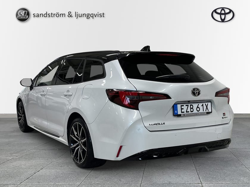 Bild 4 av Toyota Corolla Touring Sports Hybrid 2,0 GR SPORT