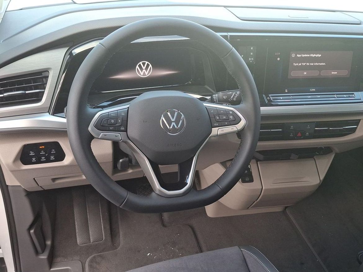 Volkswagen Volkswagen Multivan eHybrid 4M — bild 9