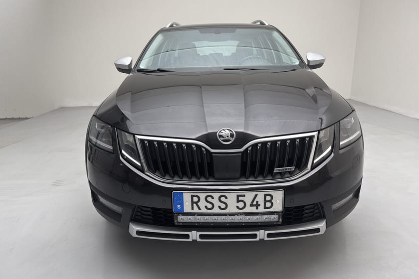 Bild 5 av Škoda Octavia Scout III 2.0 TSI Combi 4x4 (190hk)