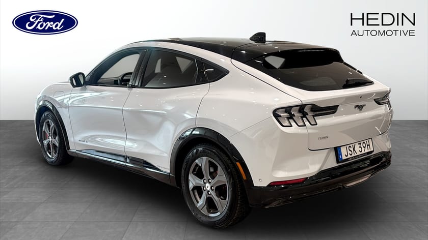 Bild 2 av Ford Mustang Mach-E Standard Range AWD Teknikpaket+ 269 HK