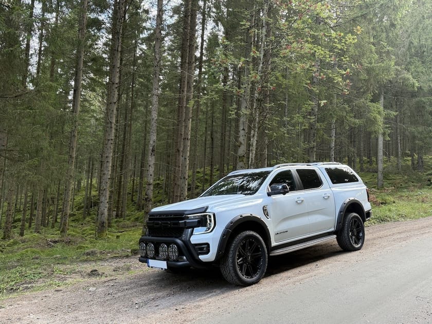 Bild 1 av Ford Ranger PHEV HEDIN EDITION #3