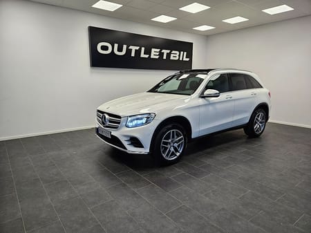 Mercedes-Benz GLC 220 d 4MATIC AMG Luftfjädring Panorama Värmare Nav Drag