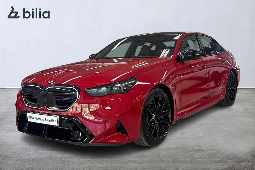 Bild 1 av BMW M5 DEMOBIL| M Driver´s Package | B&W | Aktiv farth. | Pano