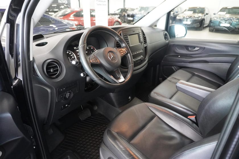 Bild 2 av Mercedes-Benz Vito Mixto 119 BlueTEC 4MATIC 3.0t Dragkrok Tonade Rutor Backkamera