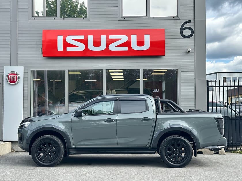 Bild 4 av Isuzu D-Max Crew Cab XRX 2.2 AT8 CNG | 2 795:-/mån | Årsskatt 4 243 kr
