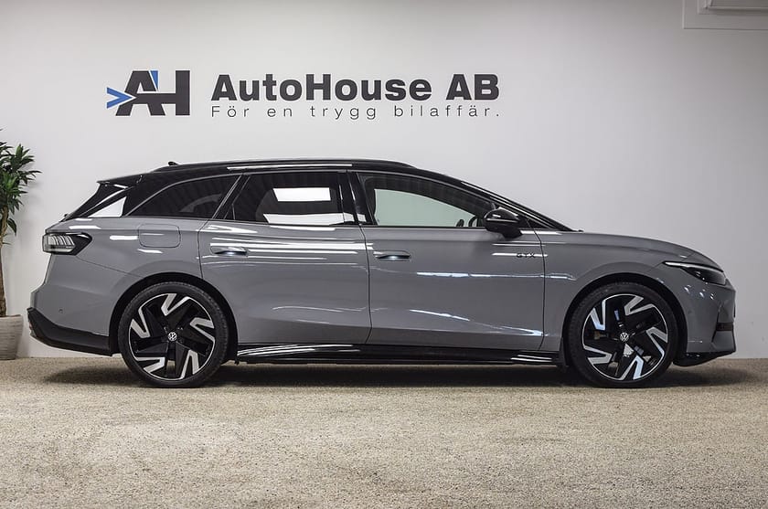 Bild 3 av Volkswagen ID.7 GTX Tourer 4M Pano Drag Head Up H/K Massage