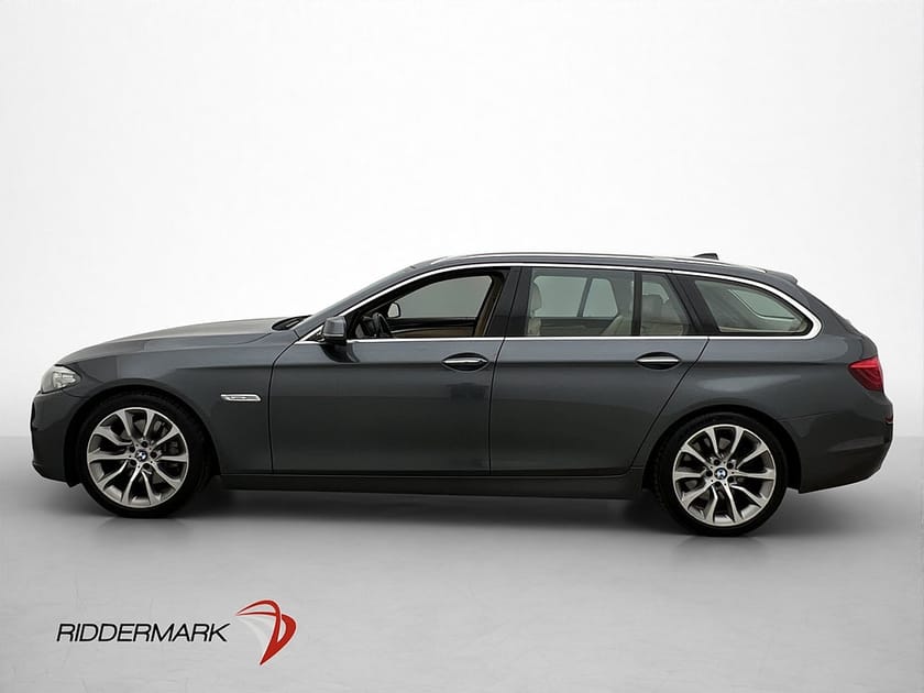 Bild 2 av BMW 535d Touring 535 313hk Luxury Line Pano Dragkrok Kamera Skinn