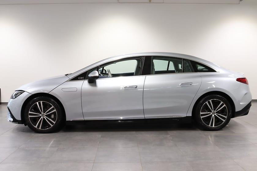 Bild 3 av Mercedes-Benz EQE 350 4MATIC