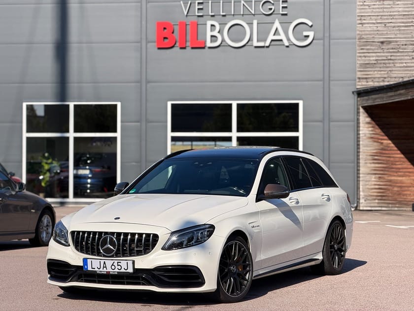 Bild 2 av Mercedes-Benz AMG C 63 S T Keramiska Burmester 360 Drag Skalstolar Pano