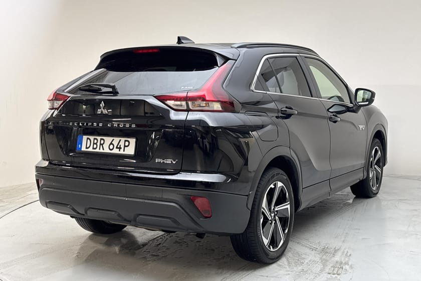 Bild 3 av Mitsubishi Eclipse Cross PHEV 2.4 4WD (185hk) Backkamera