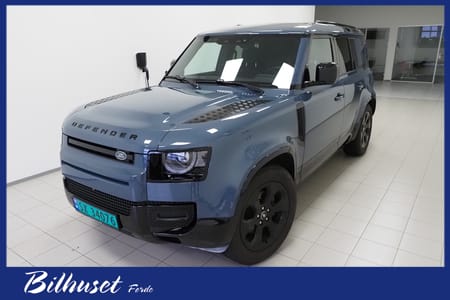 Land Rover Defender 110 D250 MHEV VI LEVERER OVER HEILE LANDET