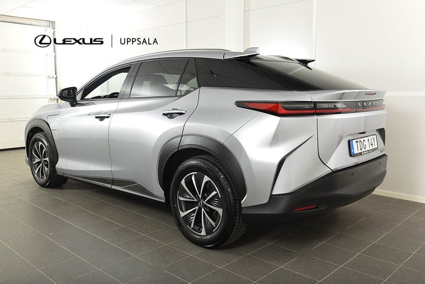 Bild 2 av Lexus RZ 450e AWD Executive 71,4kwh 313hk