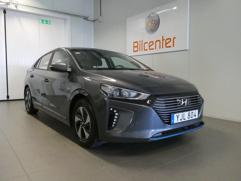 Bild 2 av Hyundai Ioniq Hybrid 1.6 Aut-Kamera-Nyservad-SoV