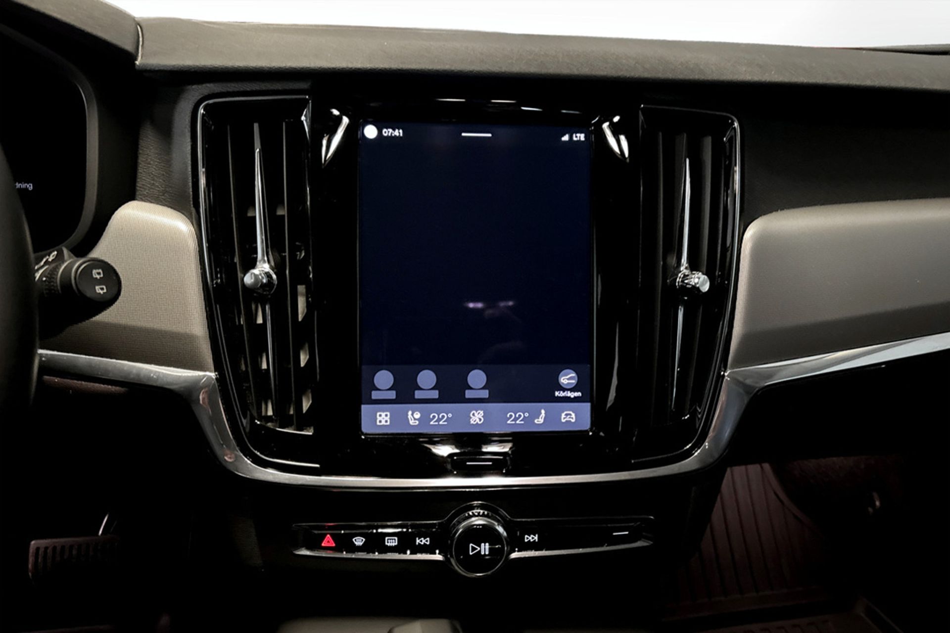 Volvo V90 Recharge T6 AWD 2024, bild 6/9