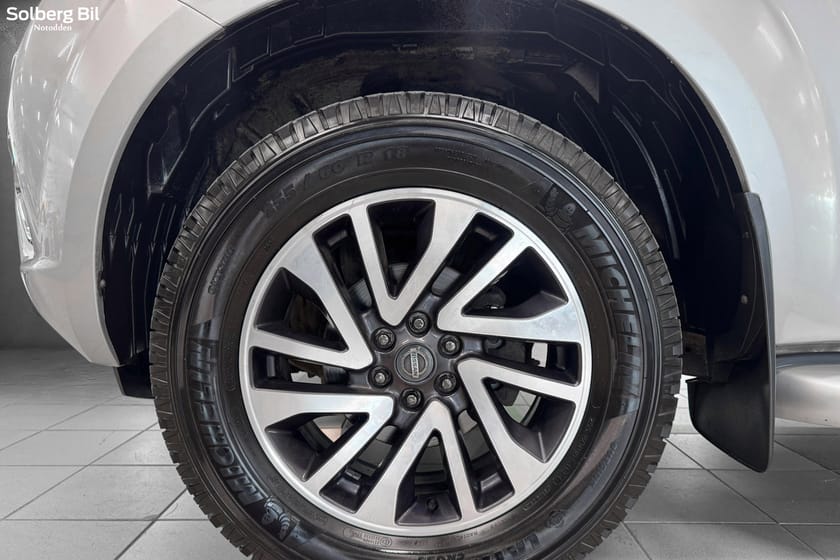 Bilde 5 av Nissan Navara Dobbelcab 190hk/Aut/4X4/Tekna/Eu28/1eier/H.feste/Skinn++