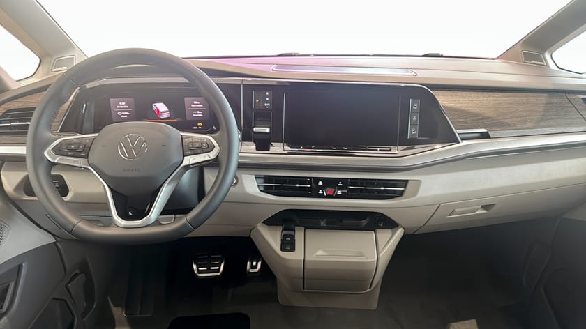 Bild 3 av Volkswagen Multivan eHybrid 4M STYLE e-Hybrid 4Motion 7Sits