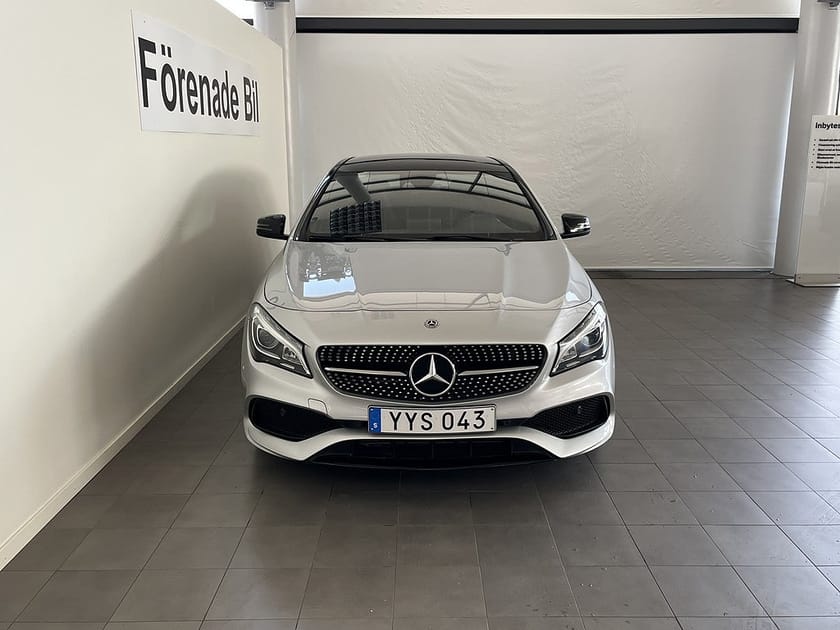 Bild 2 av Mercedes-Benz CLA 200 Shooting Brake AMG Panorama Night Package Drag Premium Sound 18"
