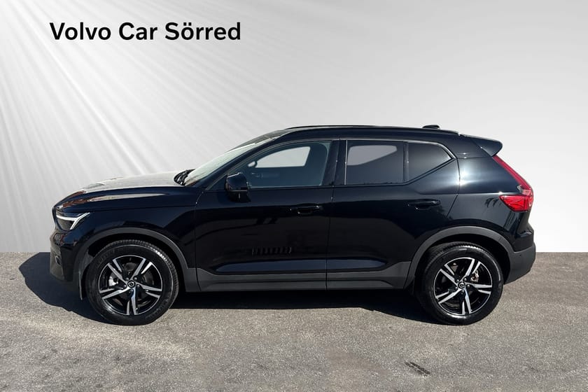 Bild 3 av Volvo XC40 B3 FWD Bensin Plus Dark