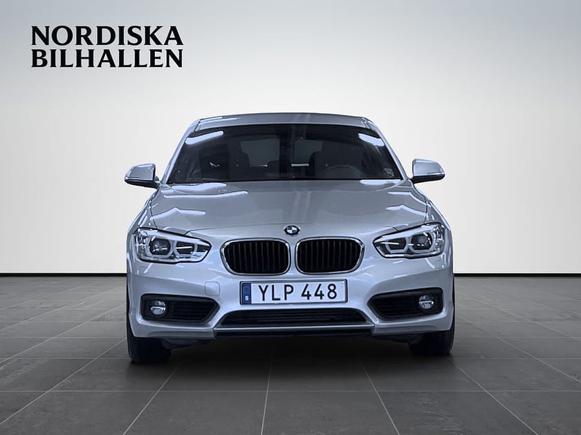 Bild 2 av BMW 118d xDrive 5-dörrars Advantage Bluetooth P-sensor