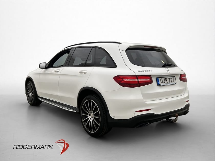 Bild 5 av Mercedes-Benz GLC 220 d 4MATIC 4M AMG Pano Burmester Värmare Drag