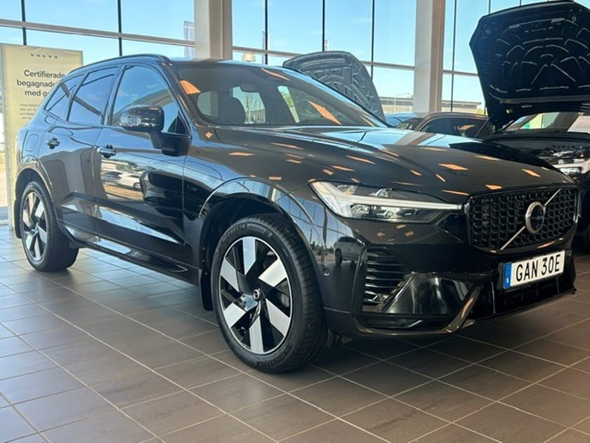 Bild 4 av Volvo XC60 Recharge T6 Plus Dark